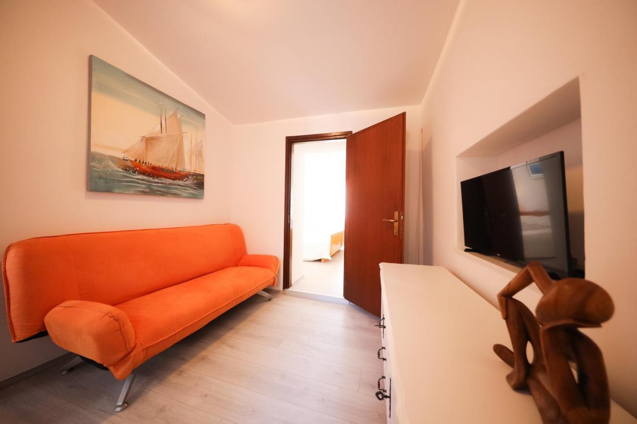 Two Bedroom Apartment In The Old Town Marija 자다르 외부 사진