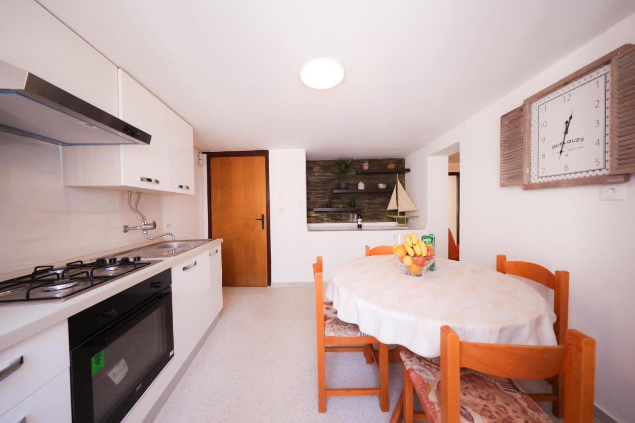 Two Bedroom Apartment In The Old Town Marija 자다르 외부 사진