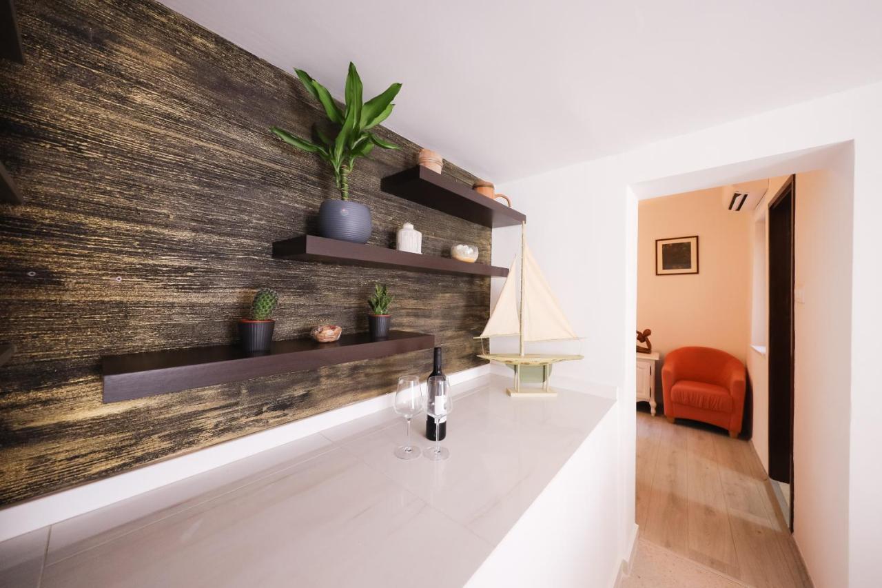 Two Bedroom Apartment In The Old Town Marija 자다르 외부 사진